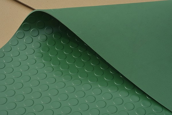 hoja de goma verde